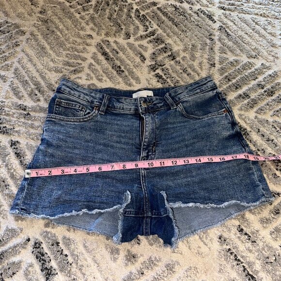 H&M Medium Blue Cut Off Denim Jean Shorts Size 10 Women Mid Rise - Picture 8 of 11